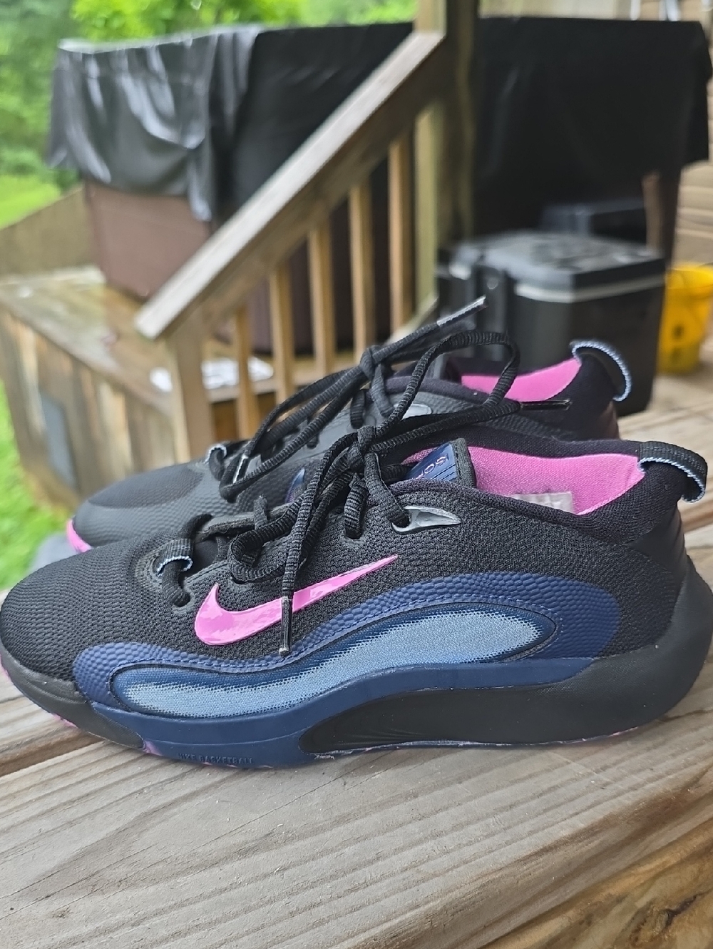 Nike Kids Black, Pink & Blue Lightweight Sneakers